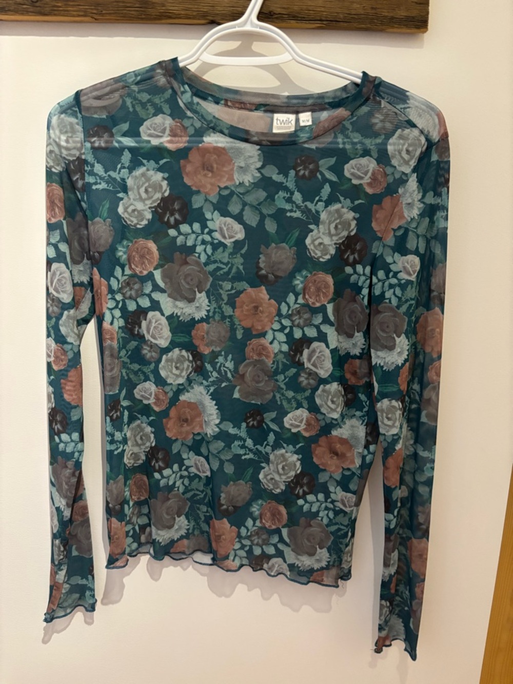Shirt twik